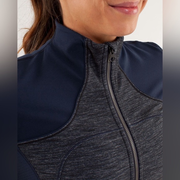 Lululemon Forme Jacket size 8 - Picture 12 of 12